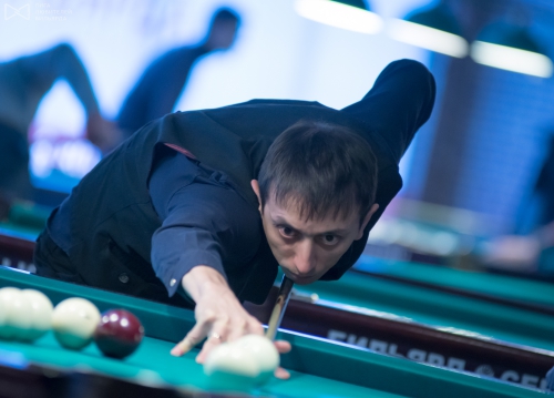 Васиф Мамедов уверенно продвигается к финалу